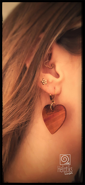 Modèle original, petit coeur en cerisier.